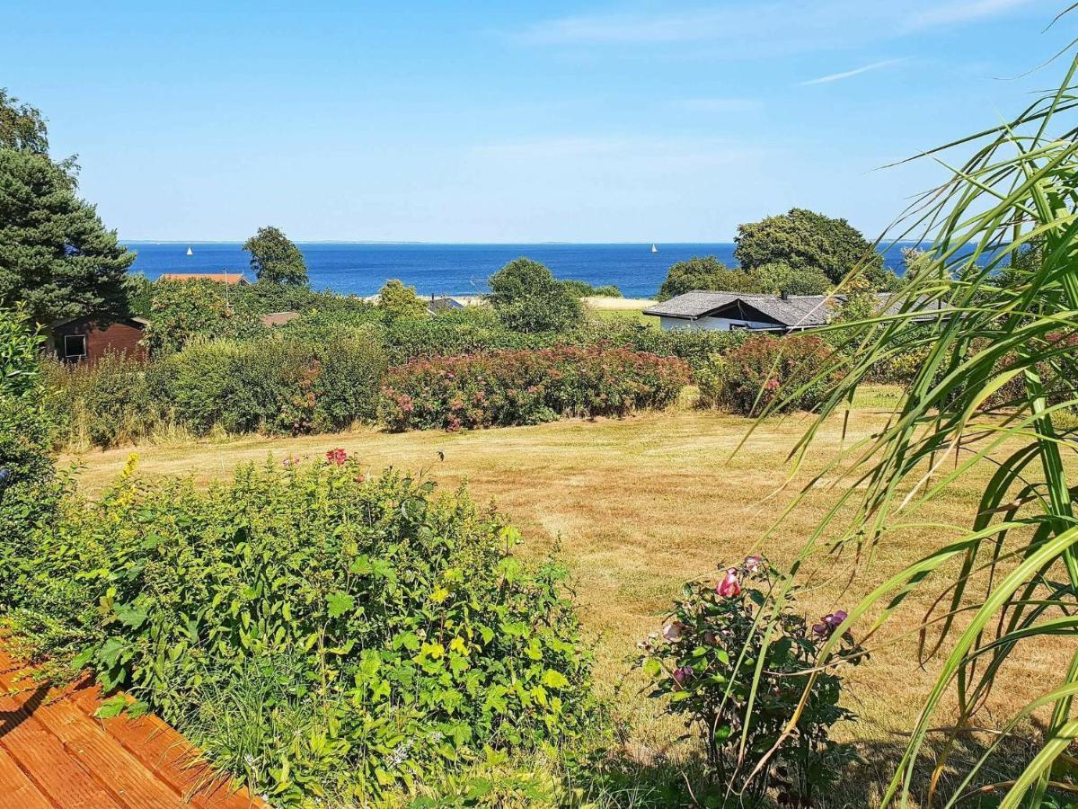 4 Person Holiday Home In Augustenborg Asserballeskov Exteriör bild